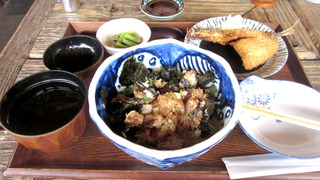 20180906_enoshimagoya03.jpg
